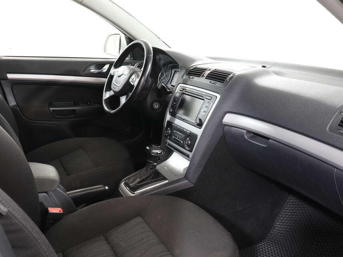 Skoda Octavia 2013 года с пробегом. Фото: #8