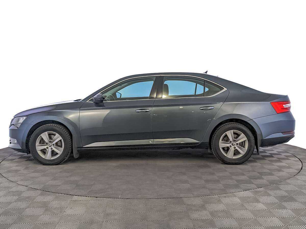 Skoda Superb 2019 года с пробегом. Фото: #7
