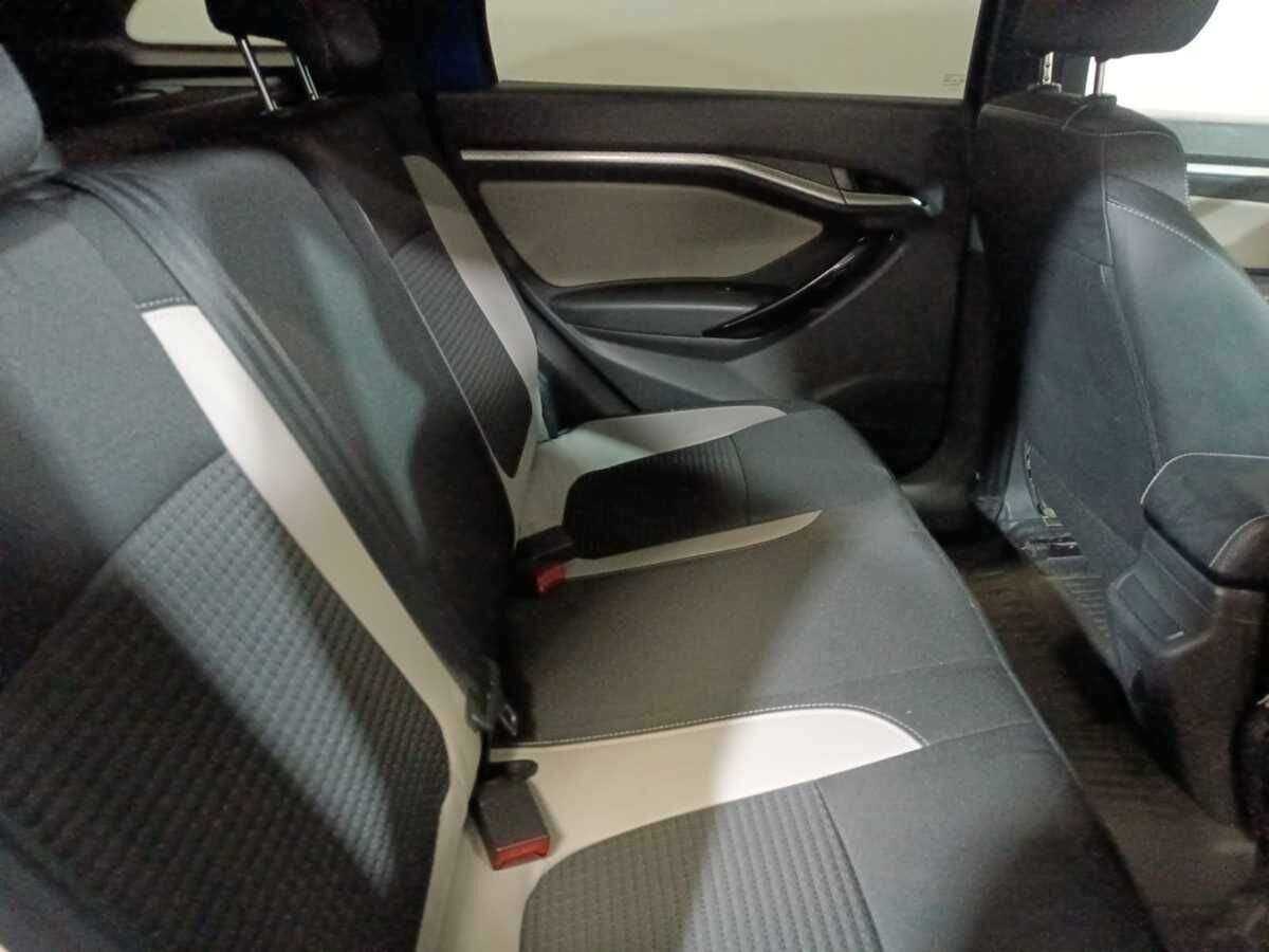 Lada (ВАЗ) Vesta 2021 года с пробегом. Фото: #10