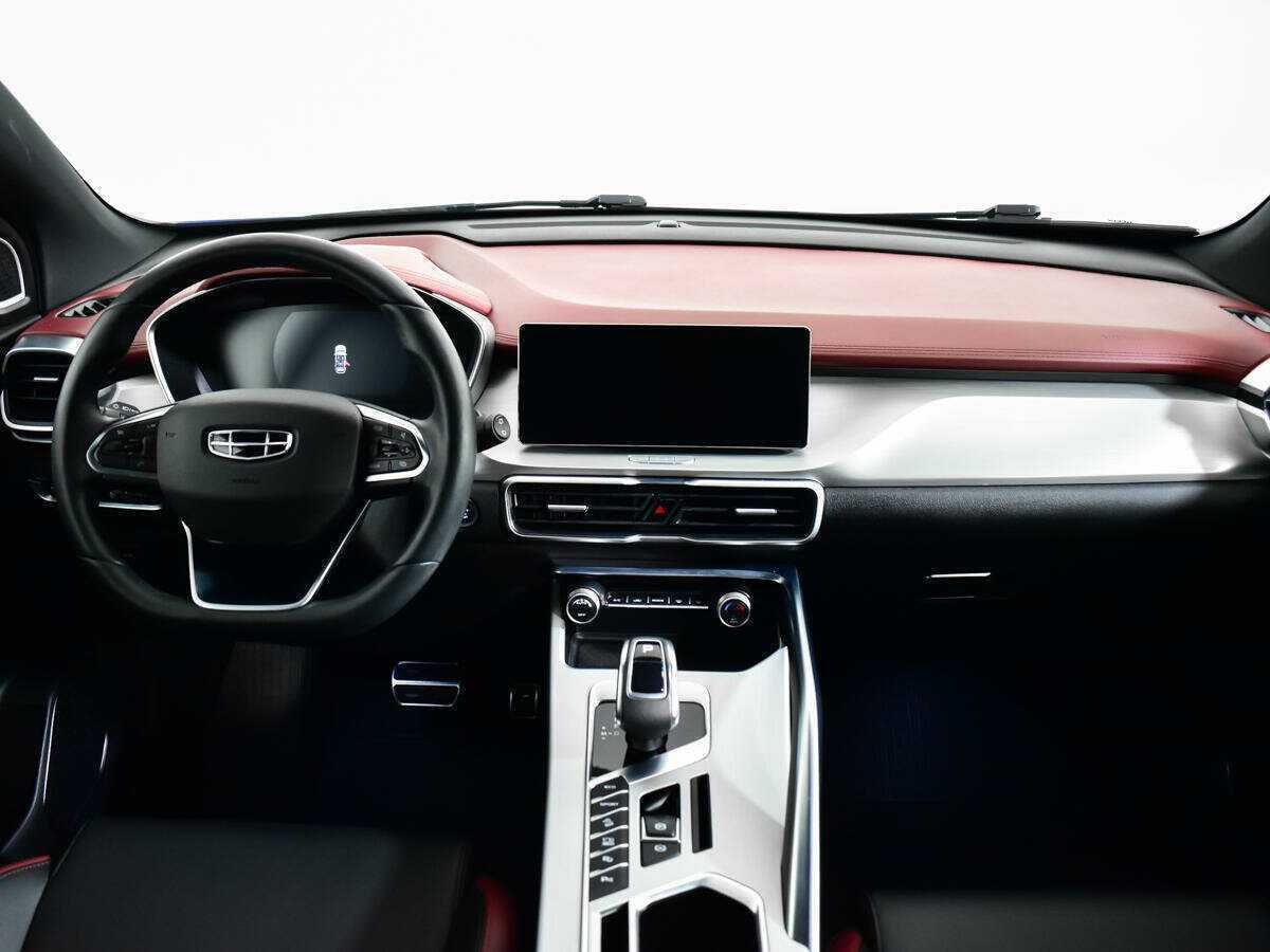 Geely Coolray 2022 года с пробегом. Фото: #10