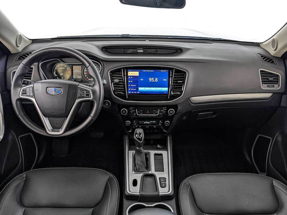 Geely Emgrand X7 2019 года с пробегом. Фото: #13