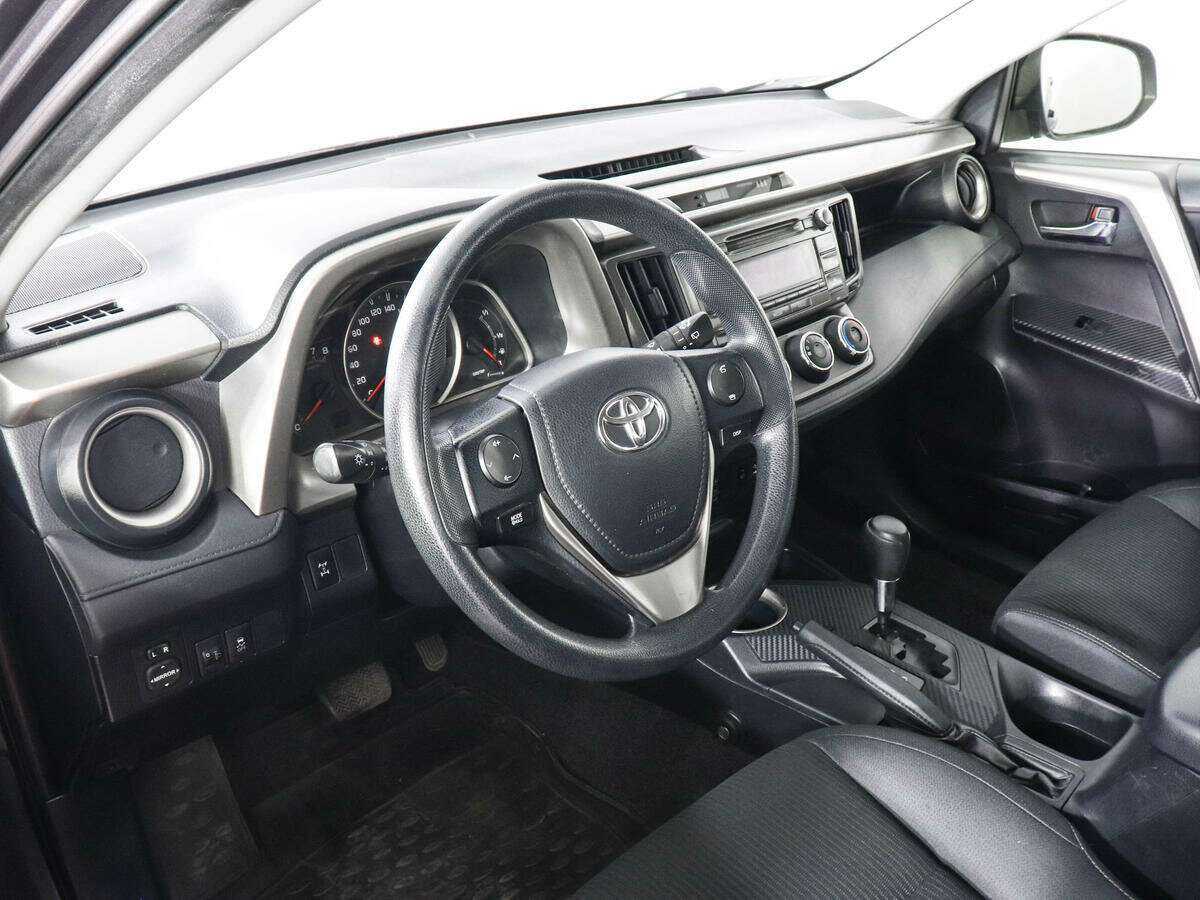 Toyota RAV4 2014 года с пробегом. Фото: #8