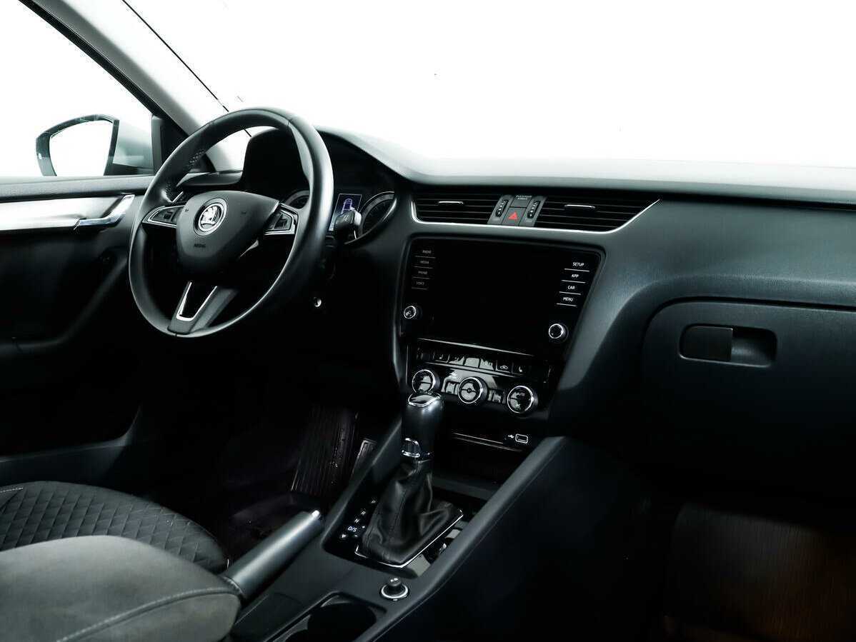 Skoda Octavia 2018 года с пробегом. Фото: #8