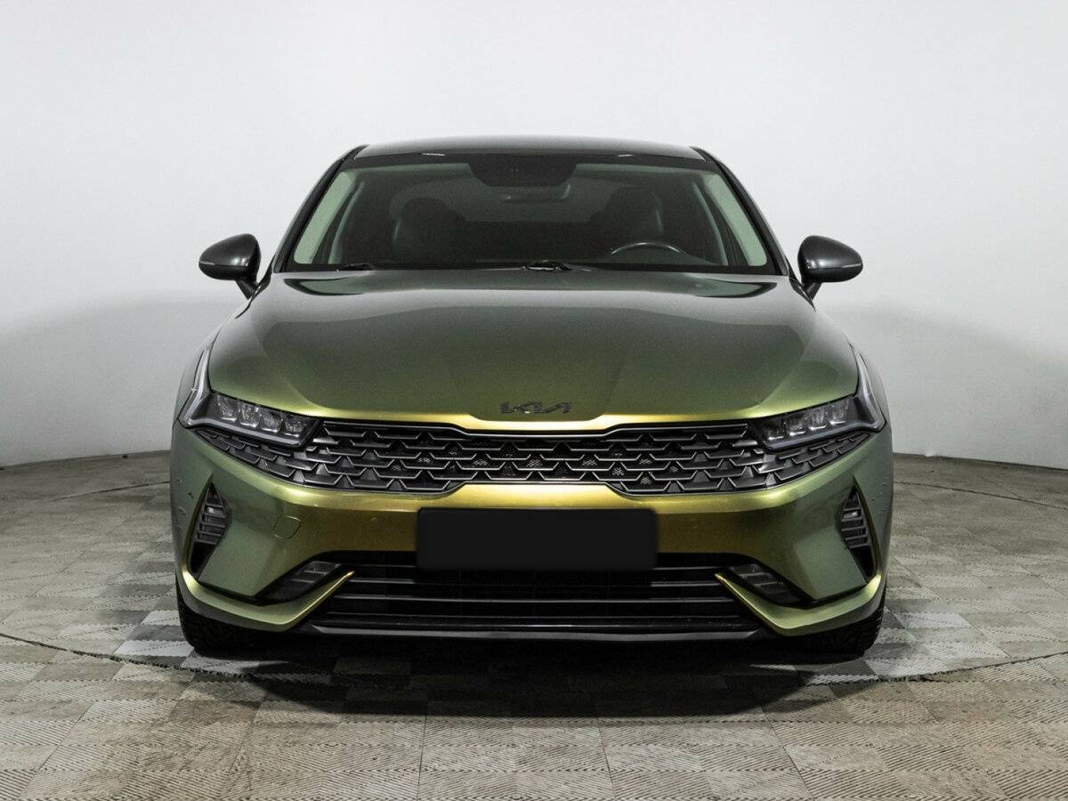 Kia K5 2021 года с пробегом. Фото: #1