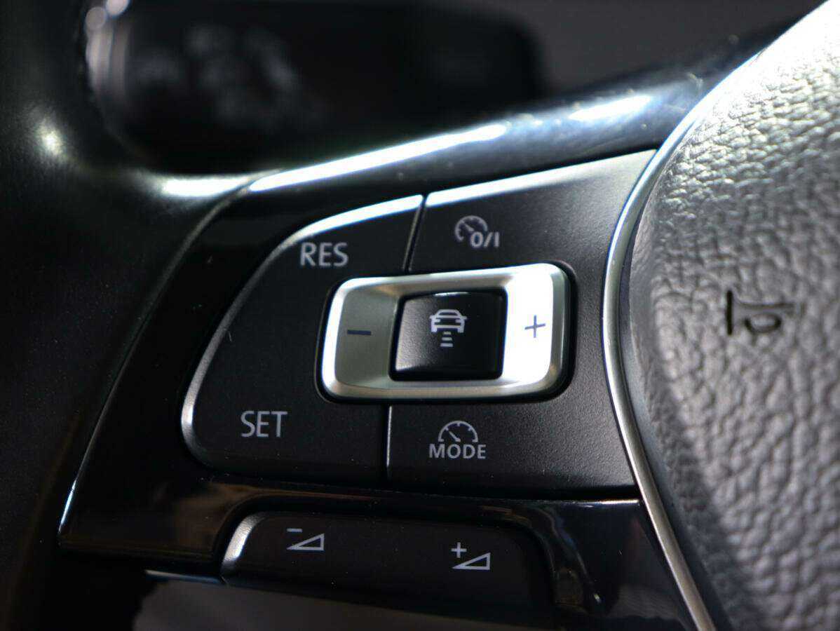 Volkswagen Golf 2013 года с пробегом. Фото: #18