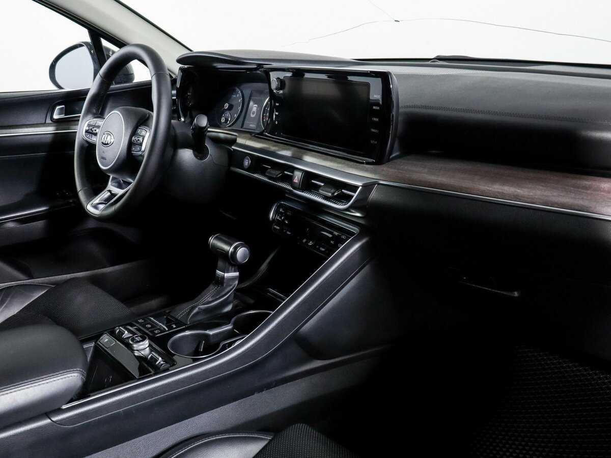 Kia K5 2020 года с пробегом. Фото: #8
