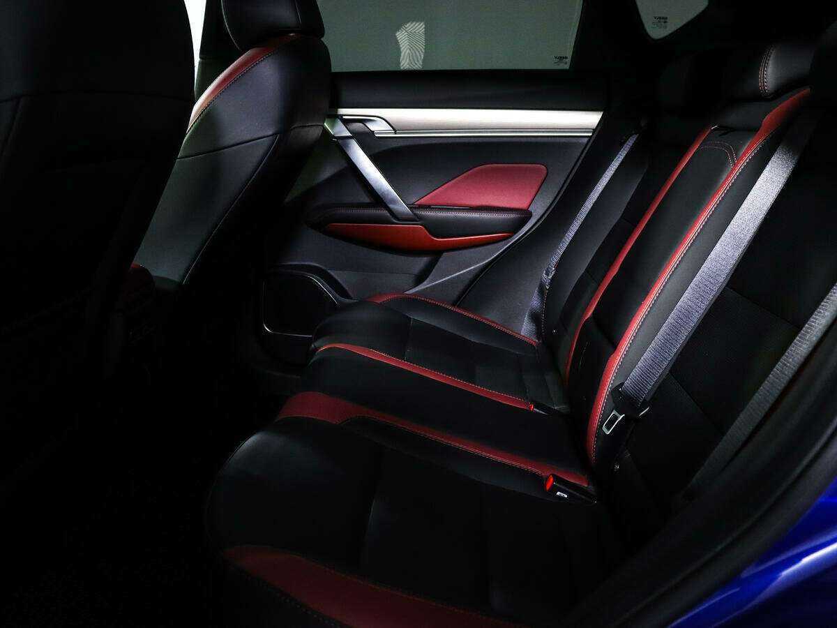 Geely Coolray 2021 года с пробегом. Фото: #9