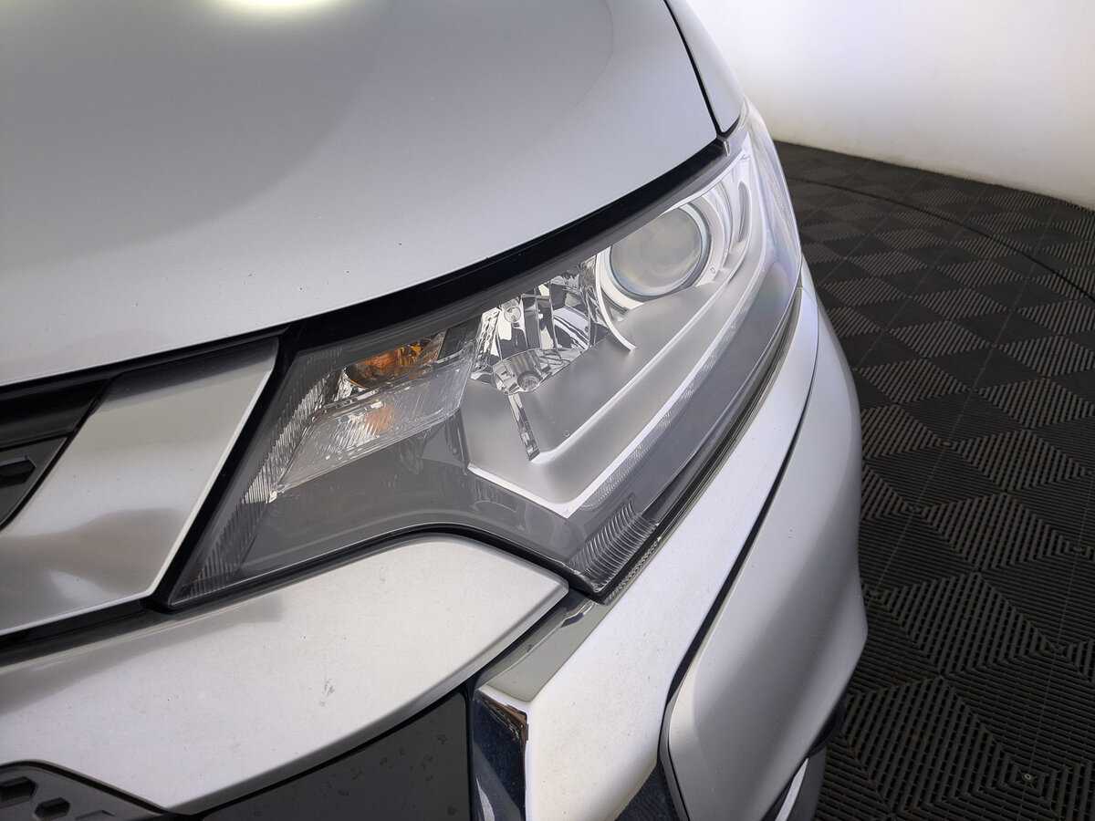 Mitsubishi Outlander 2019 года с пробегом. Фото: #10