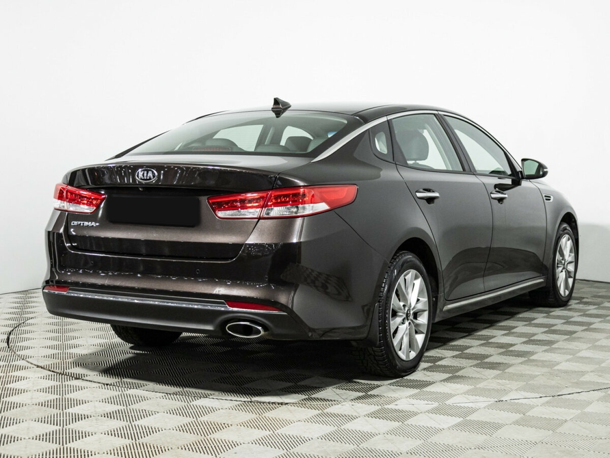 Kia Optima 2017 года с пробегом. Фото: #3