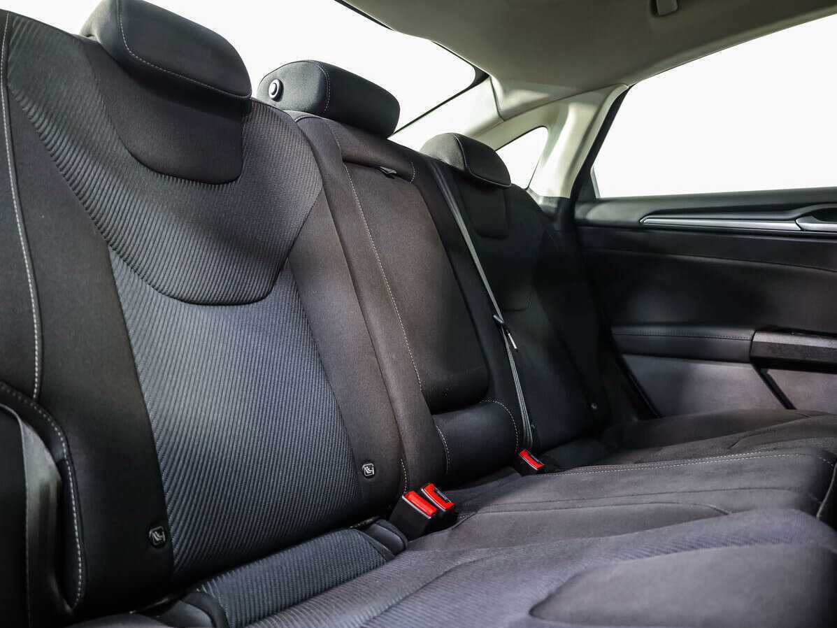 Ford Mondeo 2016 года с пробегом. Фото: #10