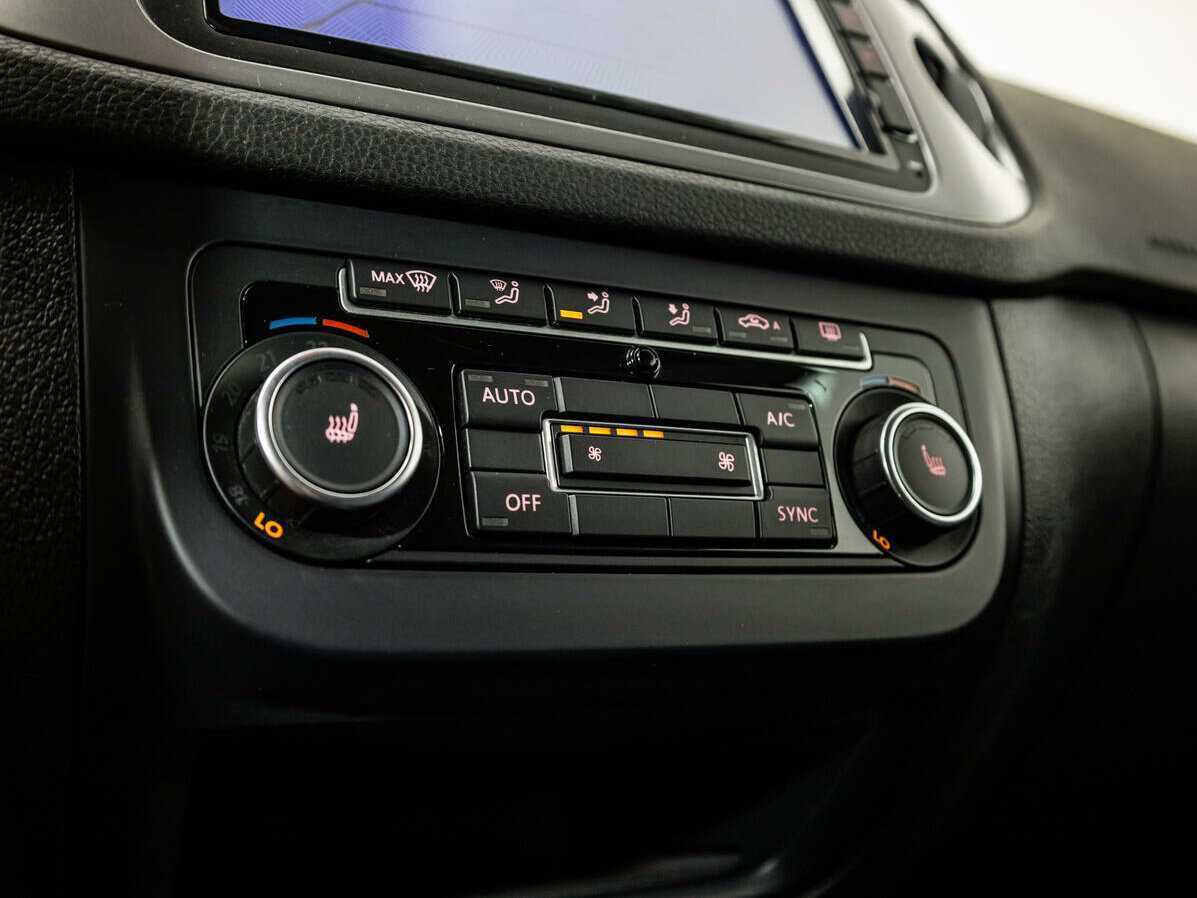 Volkswagen Tiguan 2015 года с пробегом. Фото: #14