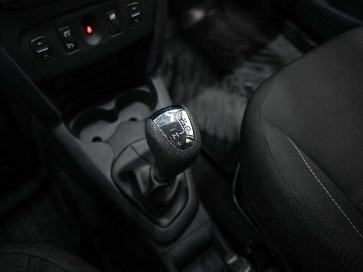 Renault Sandero 2015 года с пробегом. Фото: #19