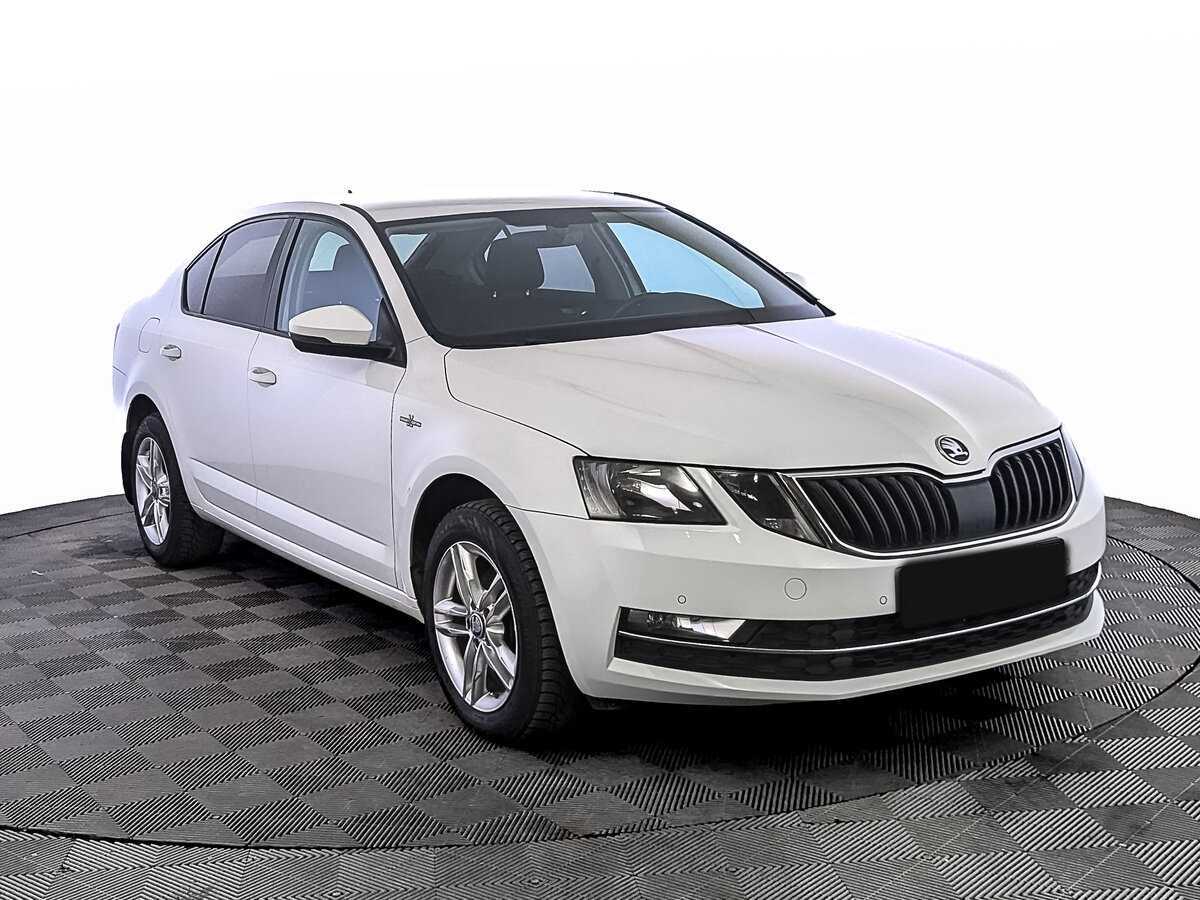 Skoda Octavia 2018 года с пробегом. Фото: #2