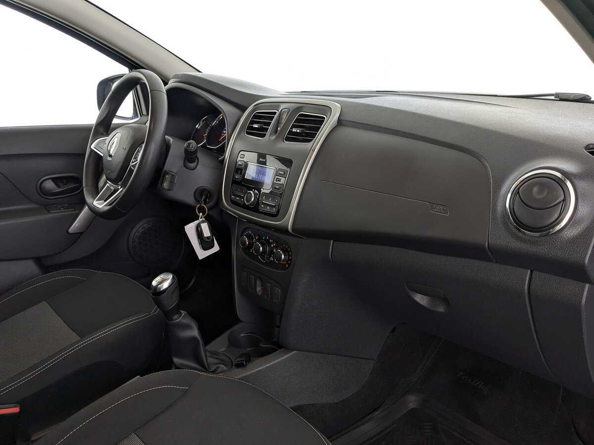 Renault Sandero 2021 года с пробегом. Фото: #10
