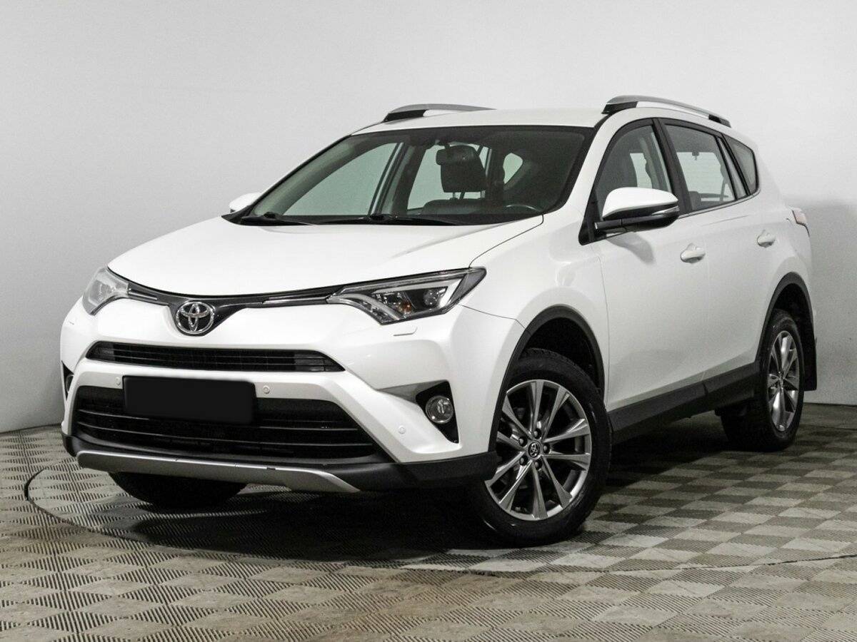 Toyota RAV4 2018 года с пробегом. Фото: #0