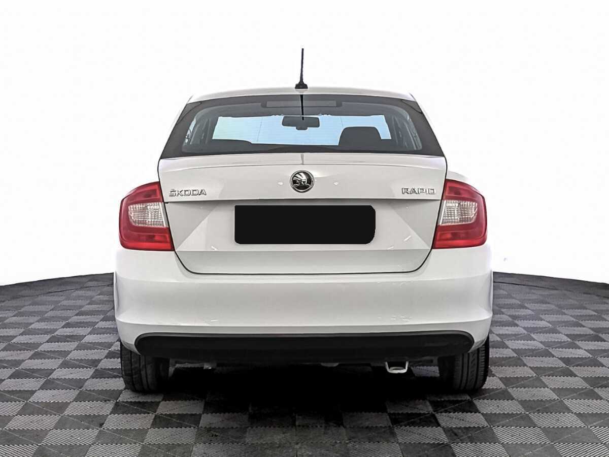 Skoda Rapid 2017 года с пробегом. Фото: #5
