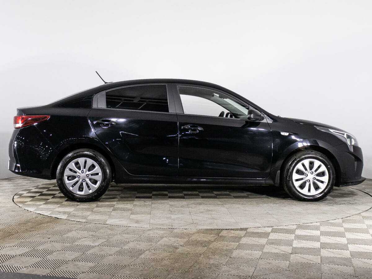 Kia Rio 2021 года с пробегом. Фото: #3