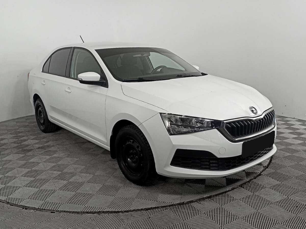 Skoda Rapid 2021 года с пробегом. Фото: #2