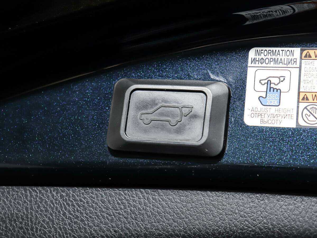 Toyota RAV4 2018 года с пробегом. Фото: #15