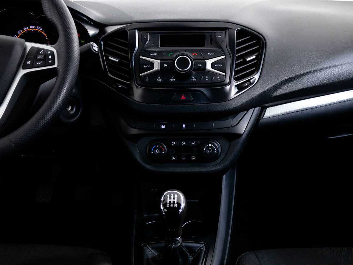 Lada (ВАЗ) Vesta 2022 года с пробегом. Фото: #11