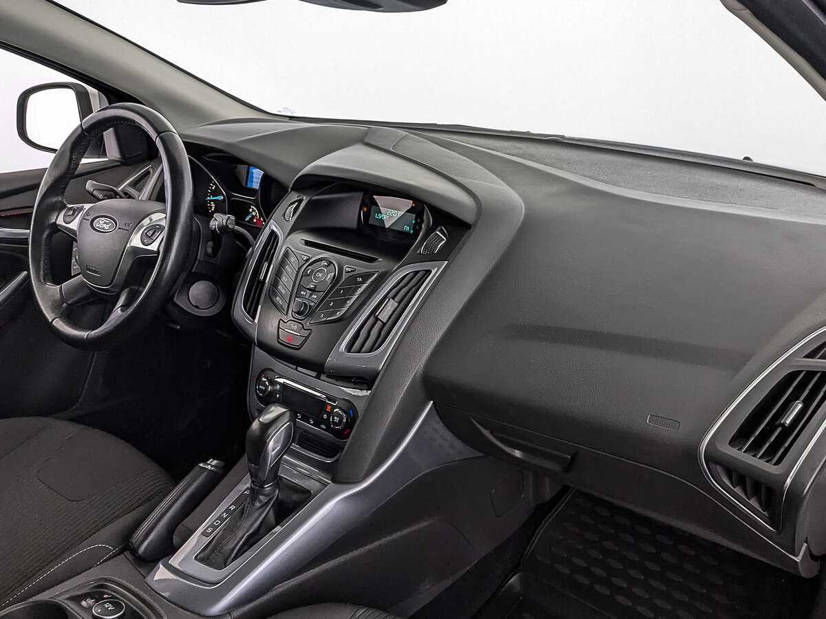 Ford Focus 2014 года с пробегом. Фото: #12