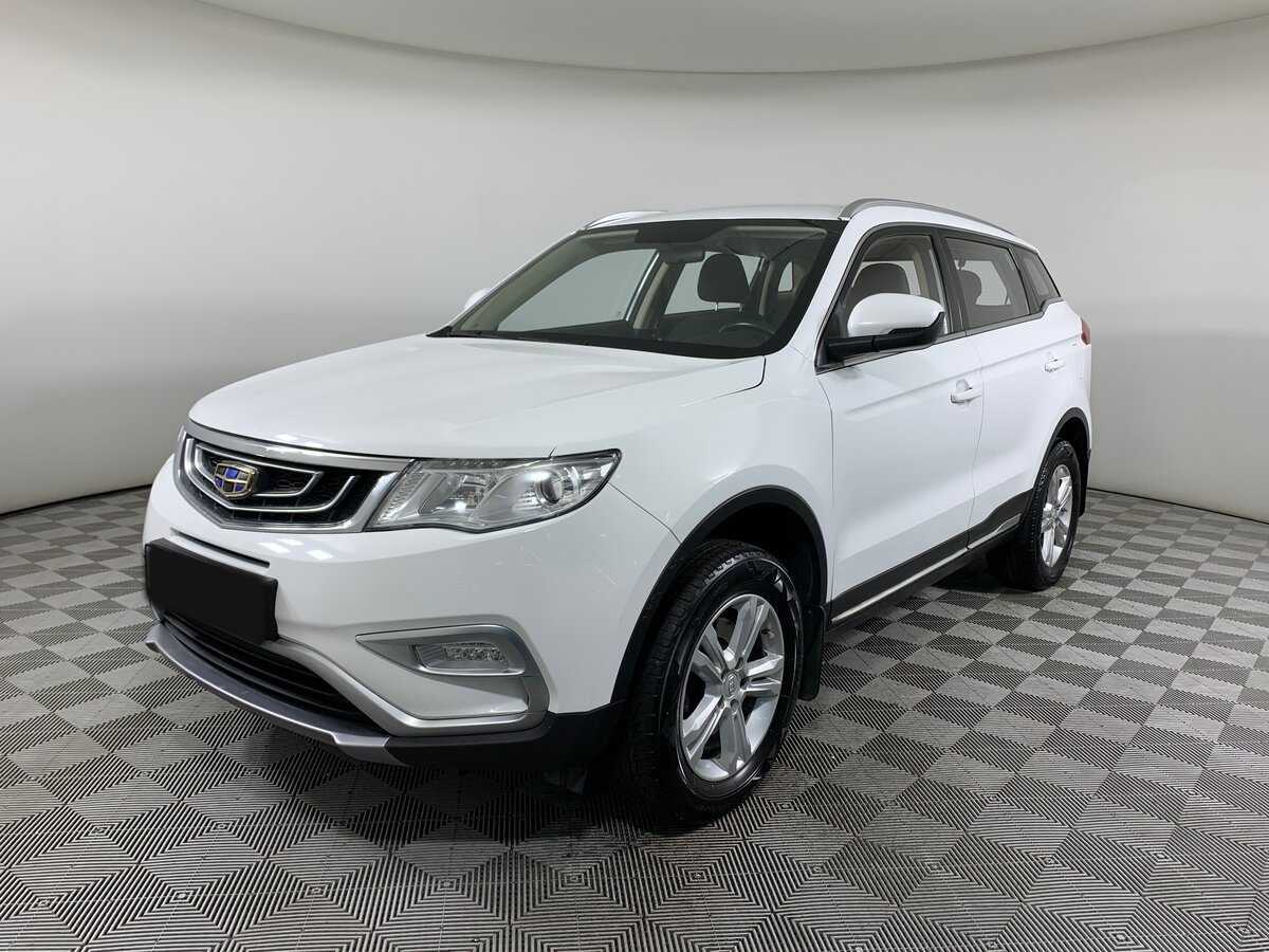 Geely Atlas 2018 года с пробегом. Посмотреть фото