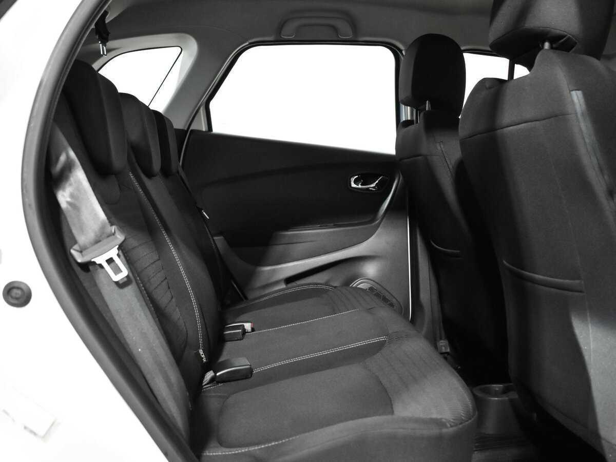 Renault Kaptur 2016 года с пробегом. Фото: #9