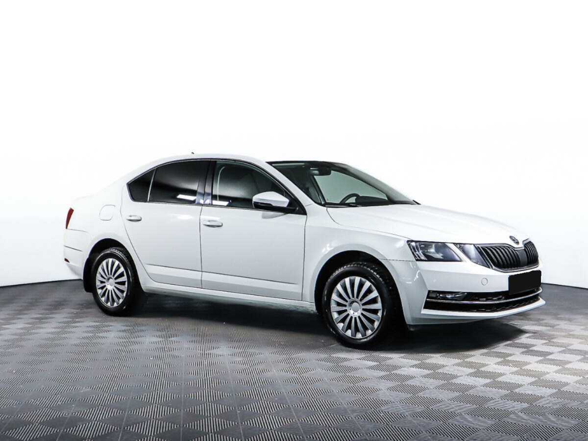 Skoda Octavia 2018 года с пробегом. Фото: #2