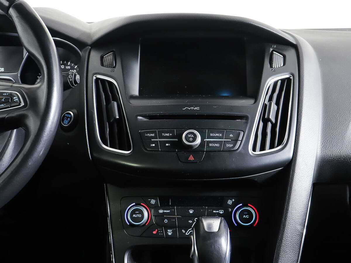 Ford Focus 2015 года с пробегом. Фото: #13