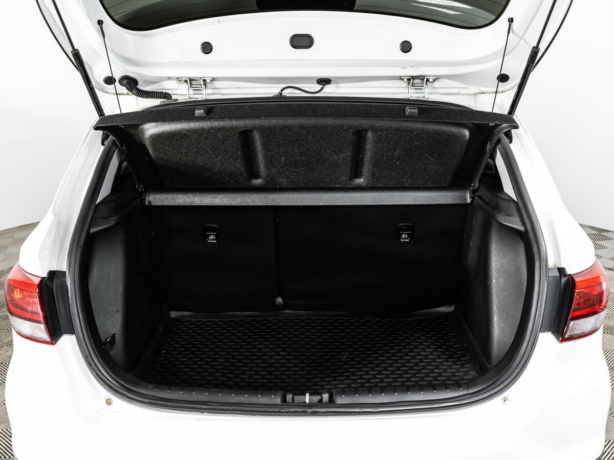 Kia Rio 2018 года с пробегом. Фото: #16