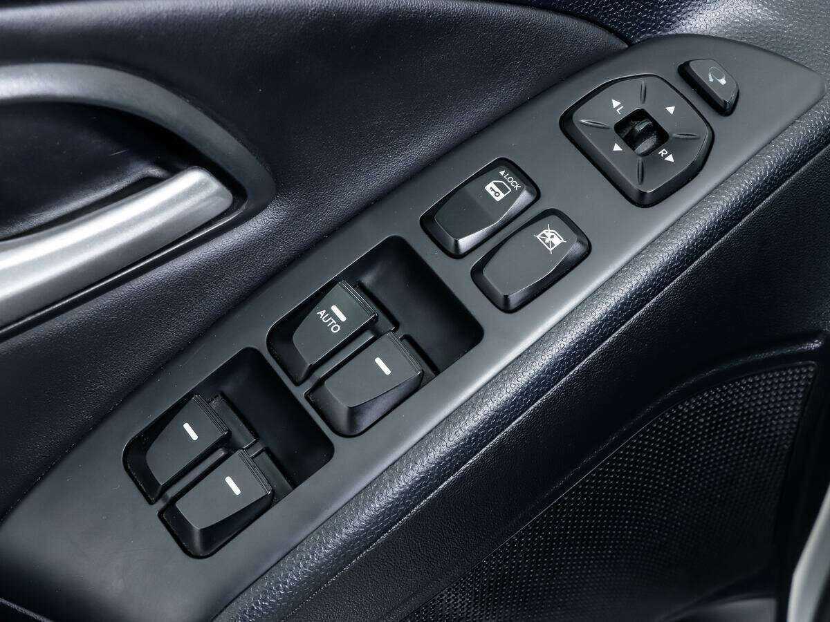 Hyundai ix35 2012 года с пробегом. Фото: #11