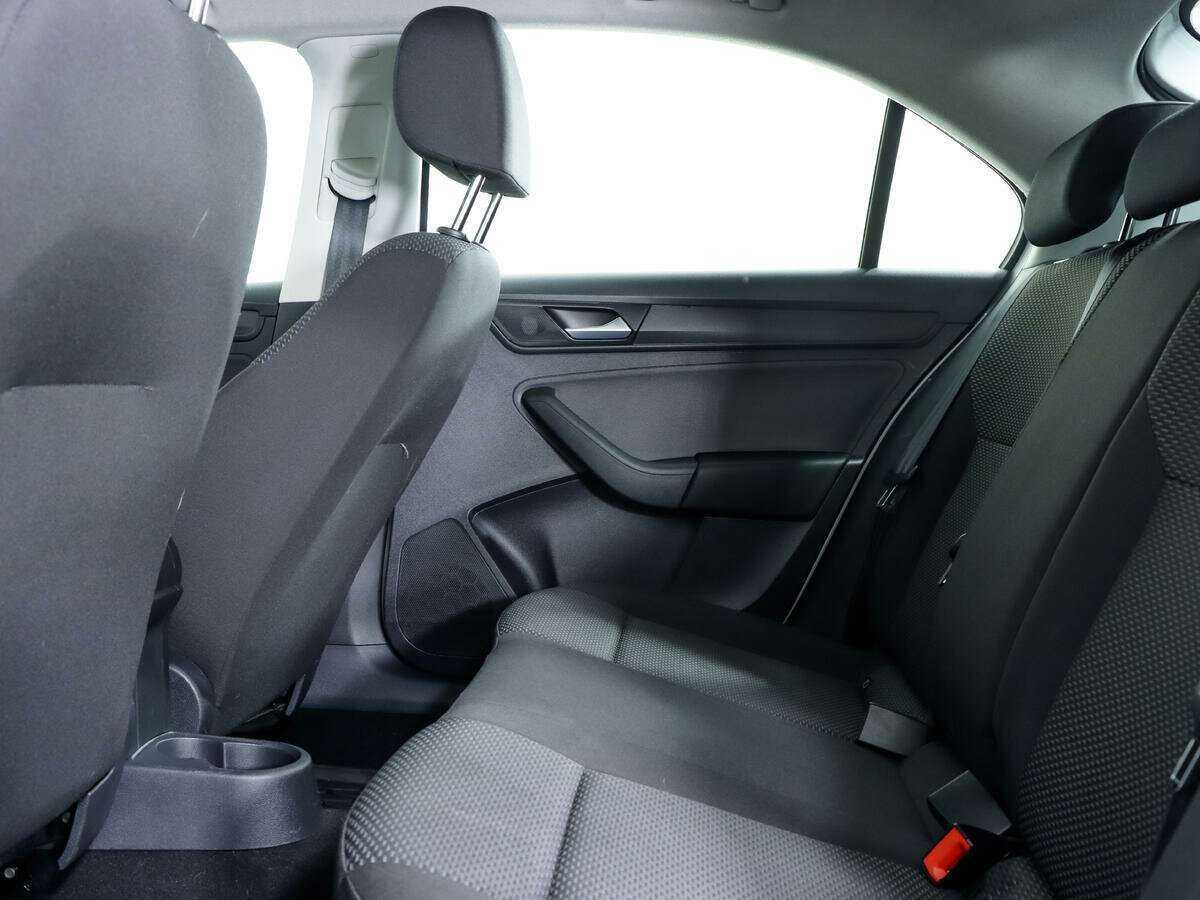 Volkswagen Polo 2022 года с пробегом. Фото: #9