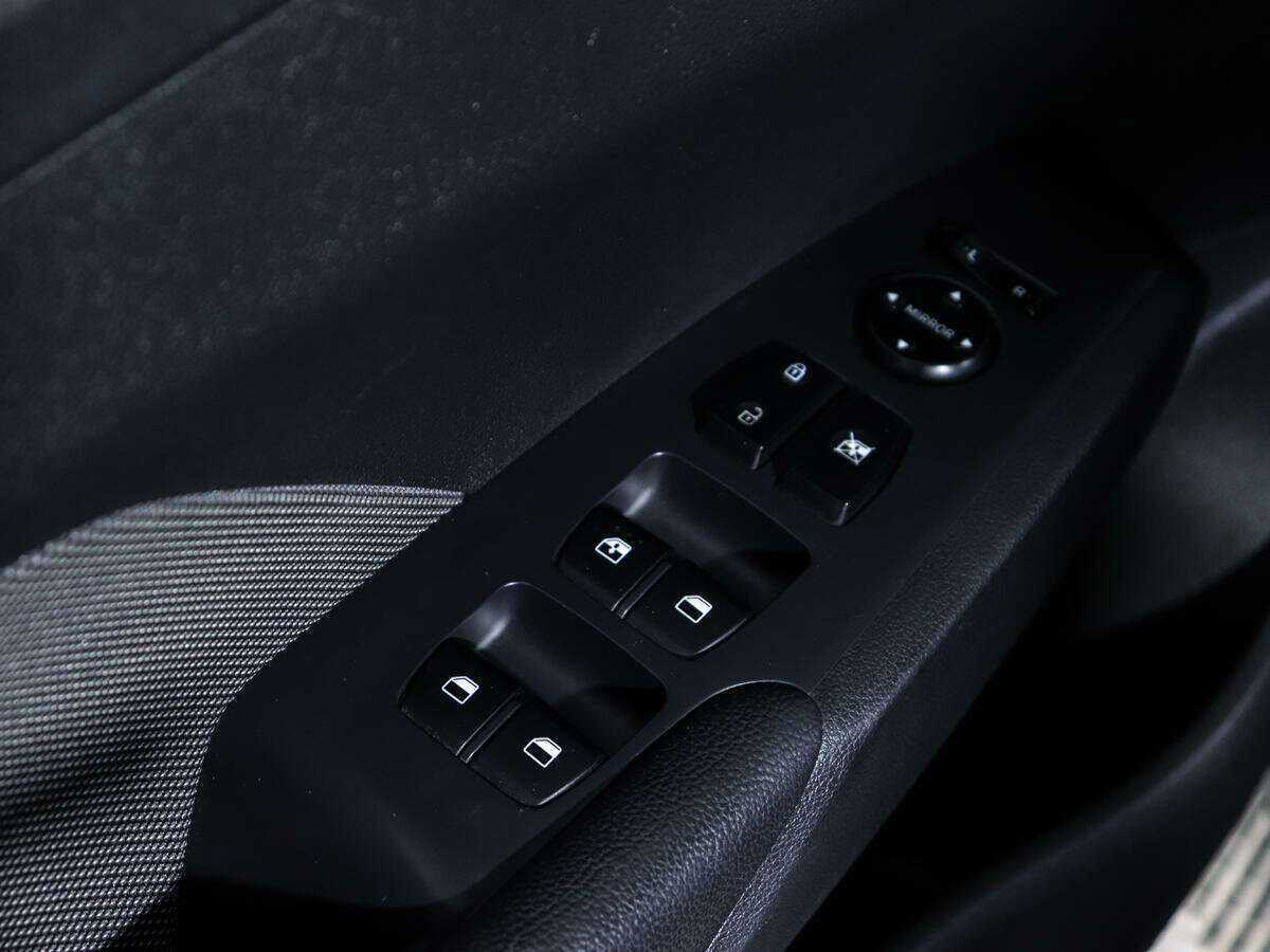 Hyundai Solaris 2018 года с пробегом. Фото: #13