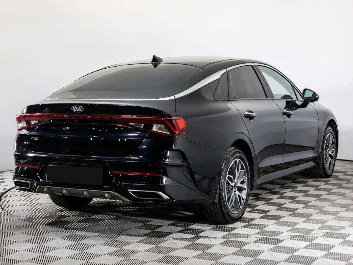 Kia K5 2020 года с пробегом. Фото: #3