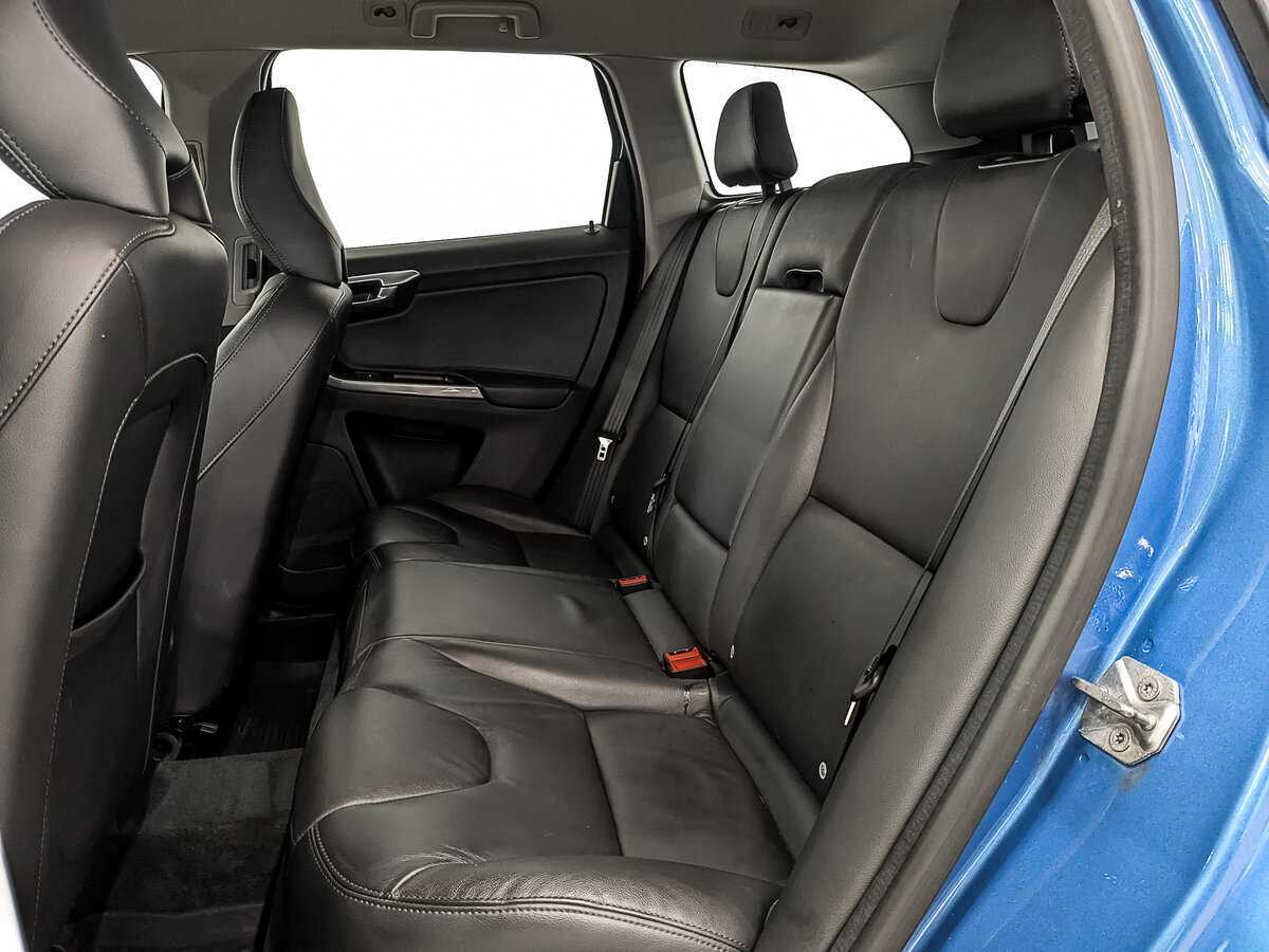 Volvo XC60 2015 года с пробегом. Фото: #17