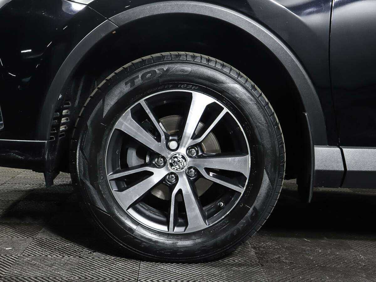 Toyota RAV4 2017 года с пробегом. Фото: #19