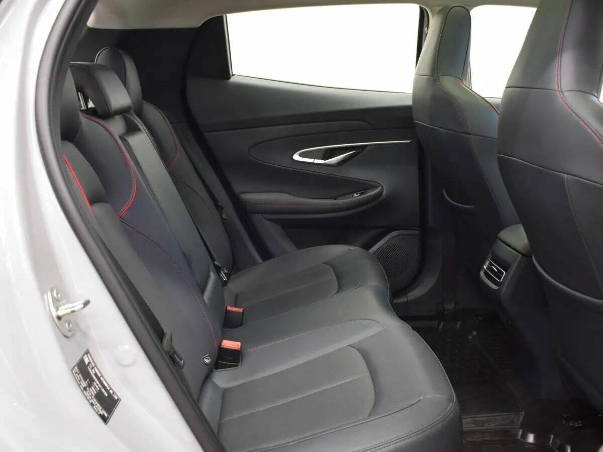 Changan UNI-T 2023 года с пробегом. Фото: #14