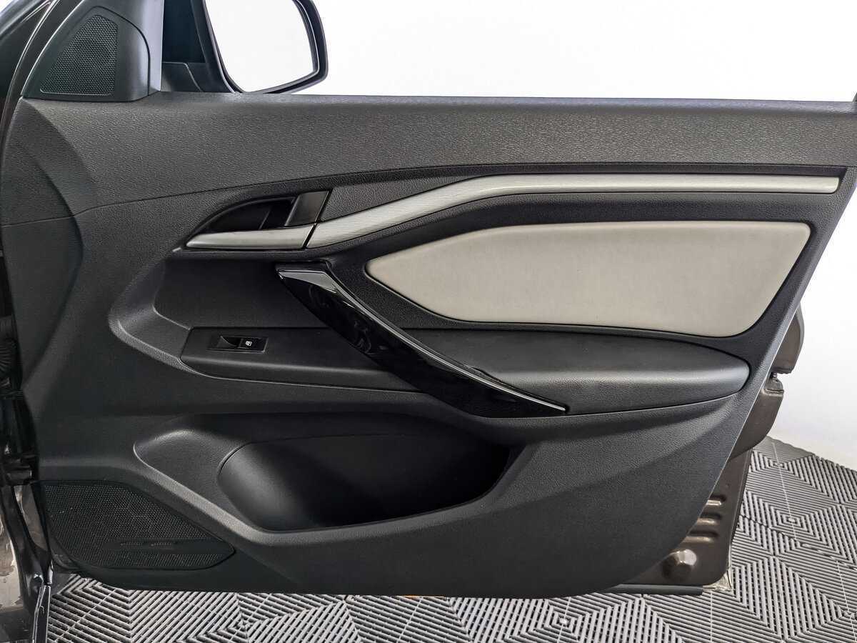 Lada (ВАЗ) Vesta 2019 года с пробегом. Фото: #19