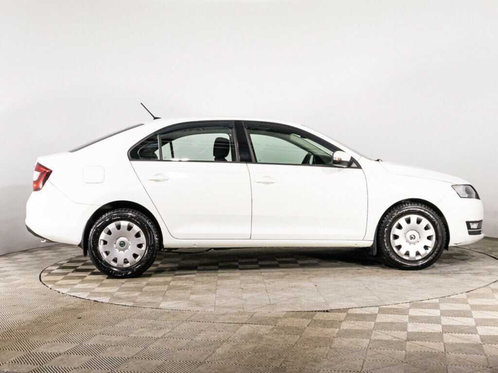Skoda Rapid 2019 года с пробегом. Фото: #3