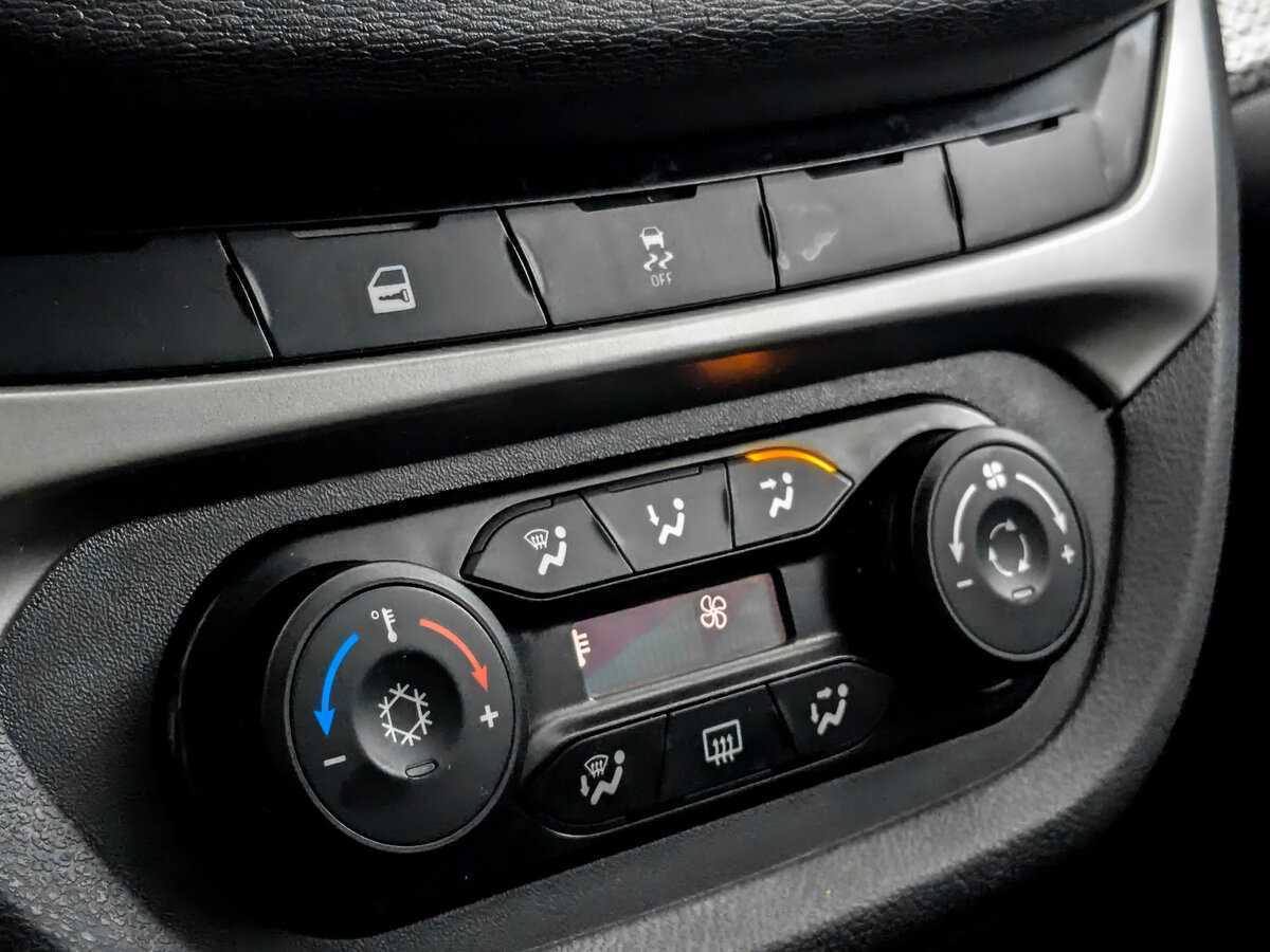 Lada (ВАЗ) Vesta 2019 года с пробегом. Фото: #20