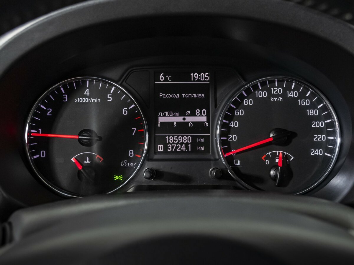 Nissan X-Trail 2014 года с пробегом. Фото: #9