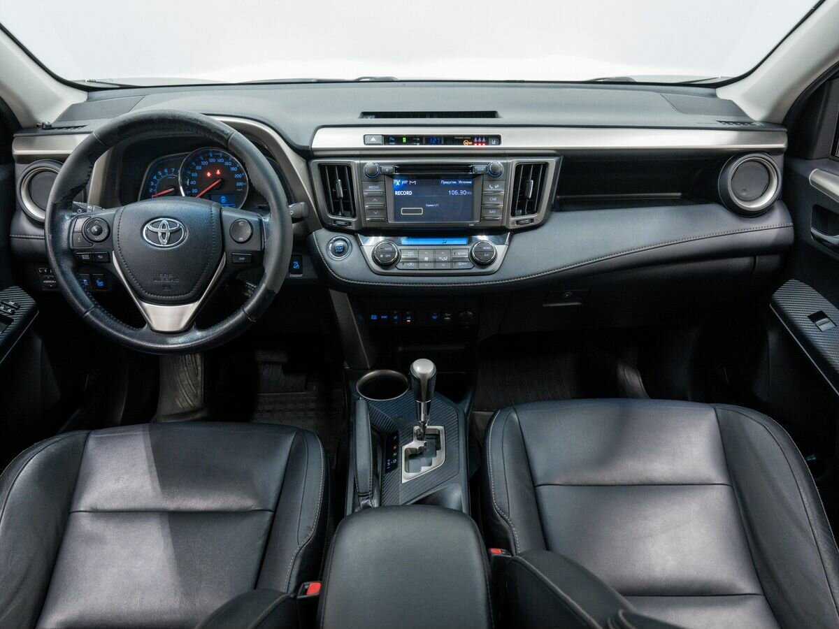 Toyota RAV4 2013 года с пробегом. Фото: #9
