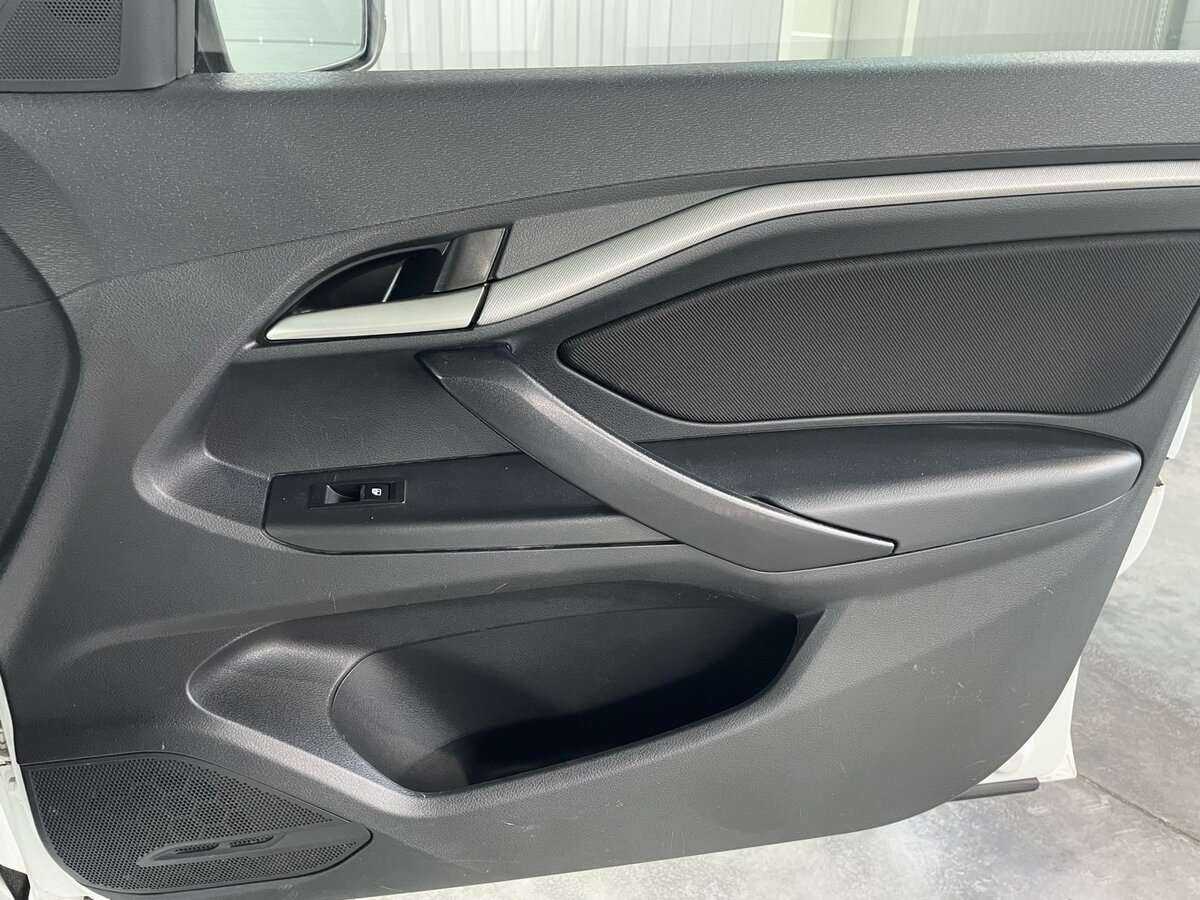 Lada (ВАЗ) Vesta 2019 года с пробегом. Фото: #21