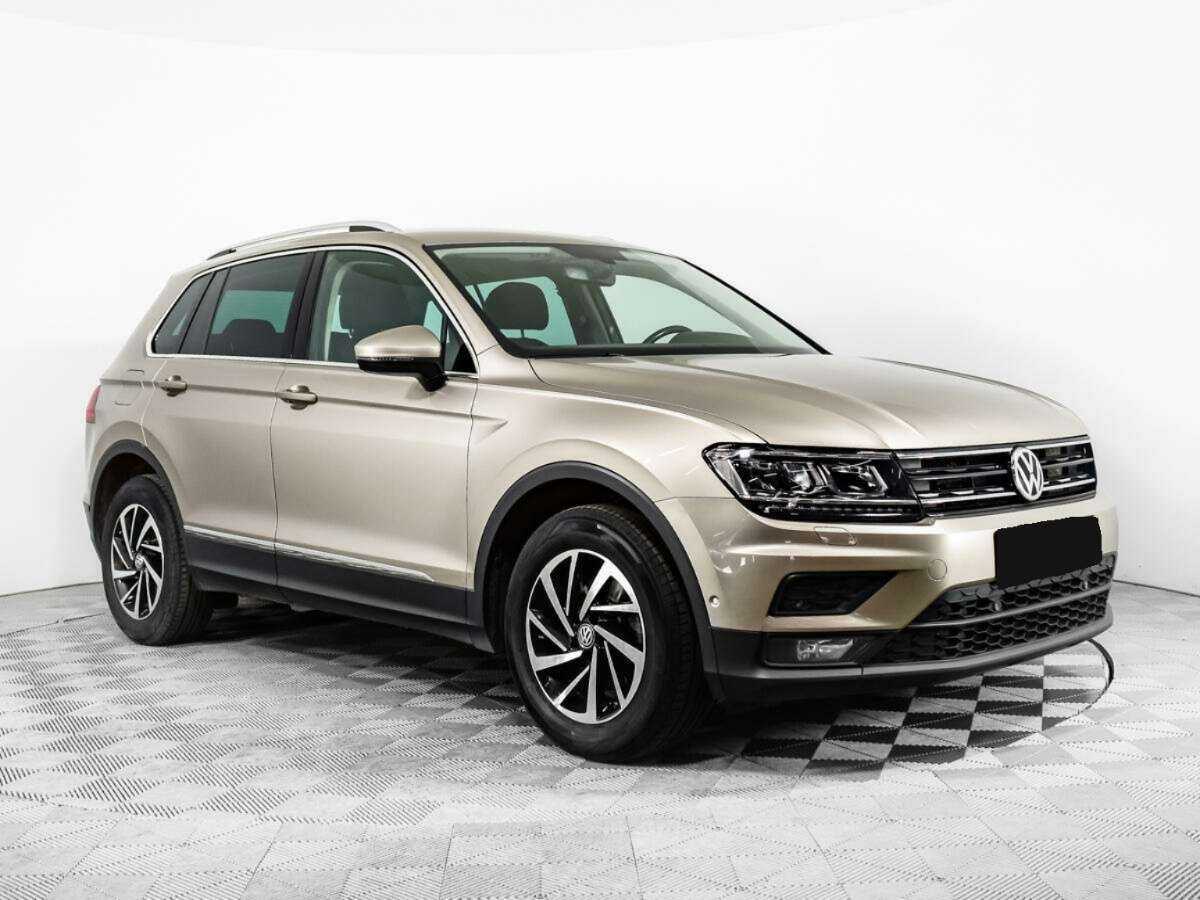 Volkswagen Tiguan 2018 года с пробегом. Фото: #1