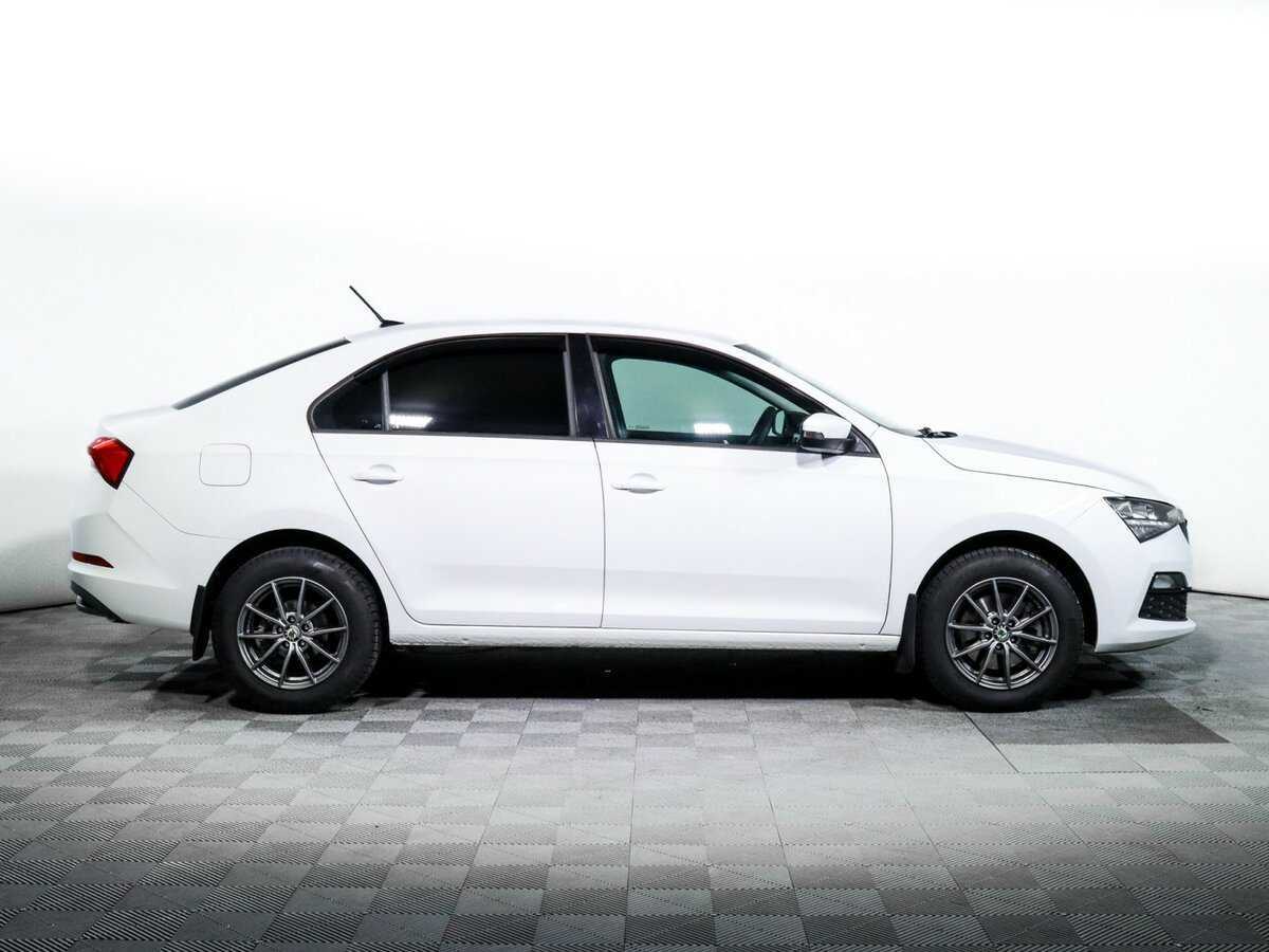 Skoda Rapid 2021 года с пробегом. Фото: #3