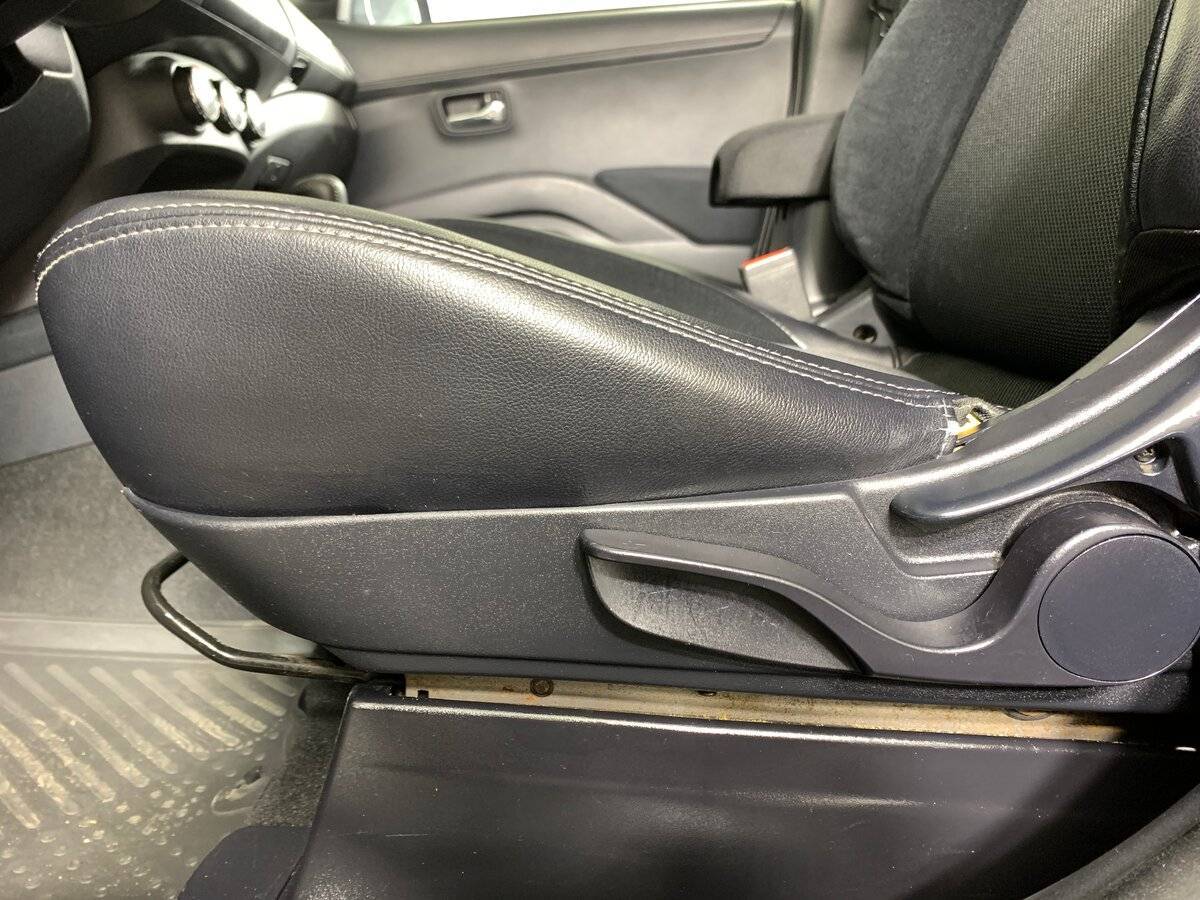 Citroen C-Crosser 2012 года с пробегом. Фото: #15