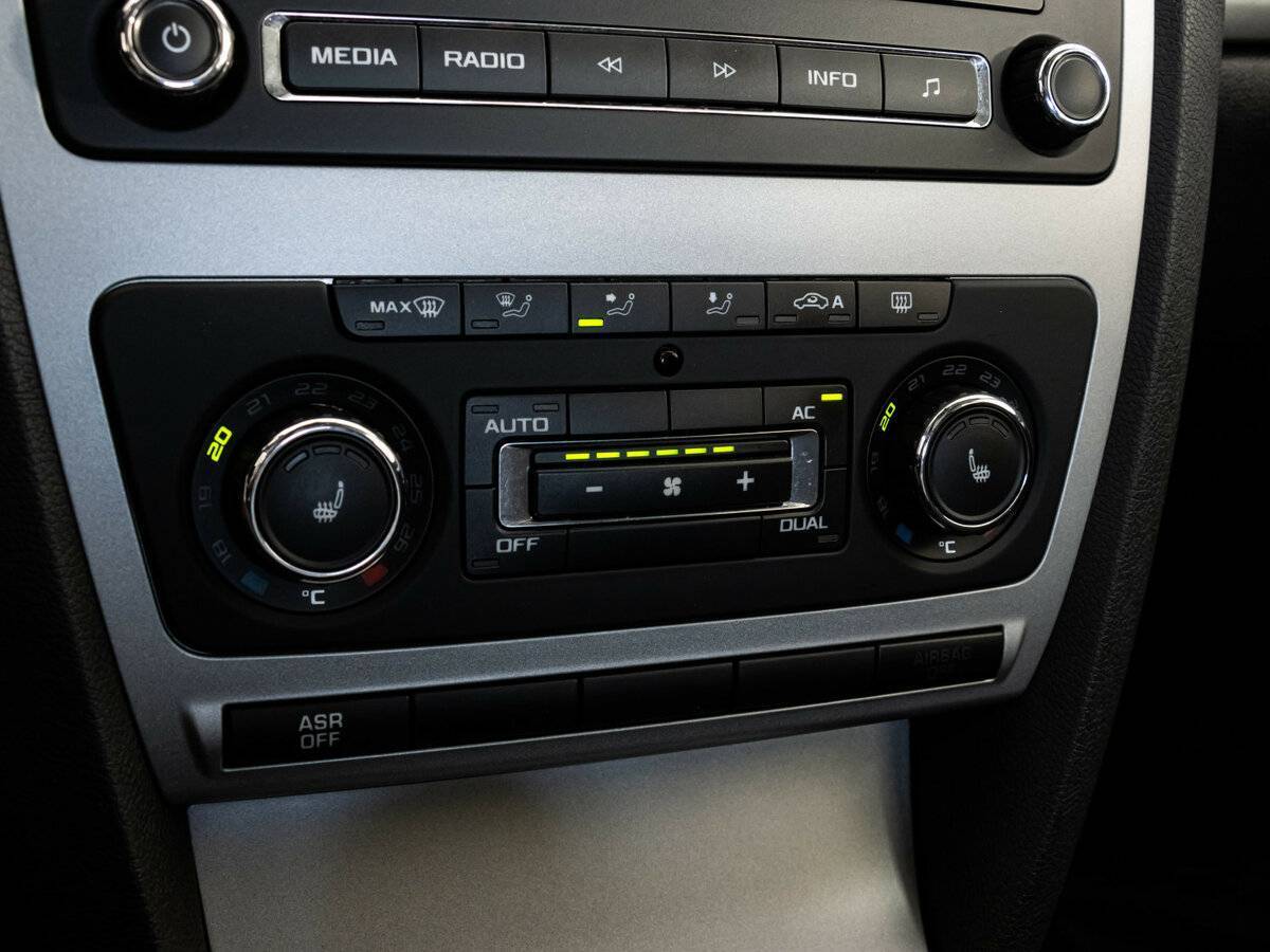 Skoda Octavia 2012 года с пробегом. Фото: #10