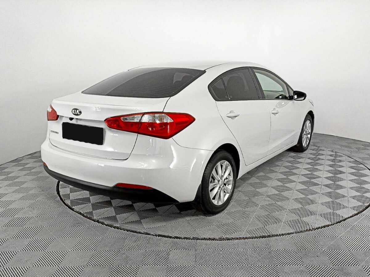 Kia Cerato 2014 года с пробегом. Фото: #4