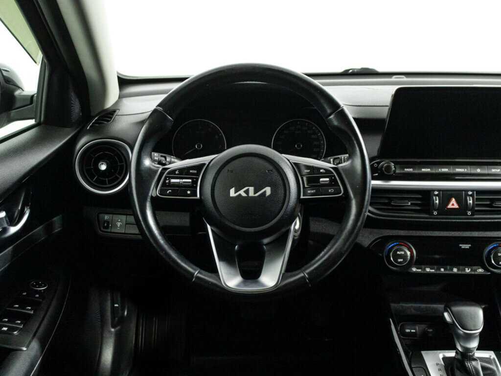 Kia Cerato 2022 года с пробегом. Фото: #18