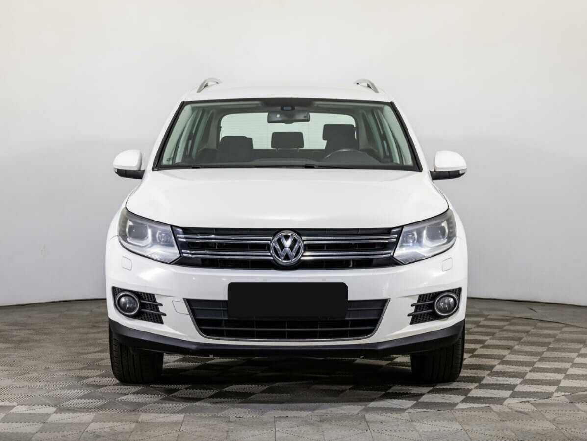 Volkswagen Tiguan 2012 года с пробегом. Фото: #1